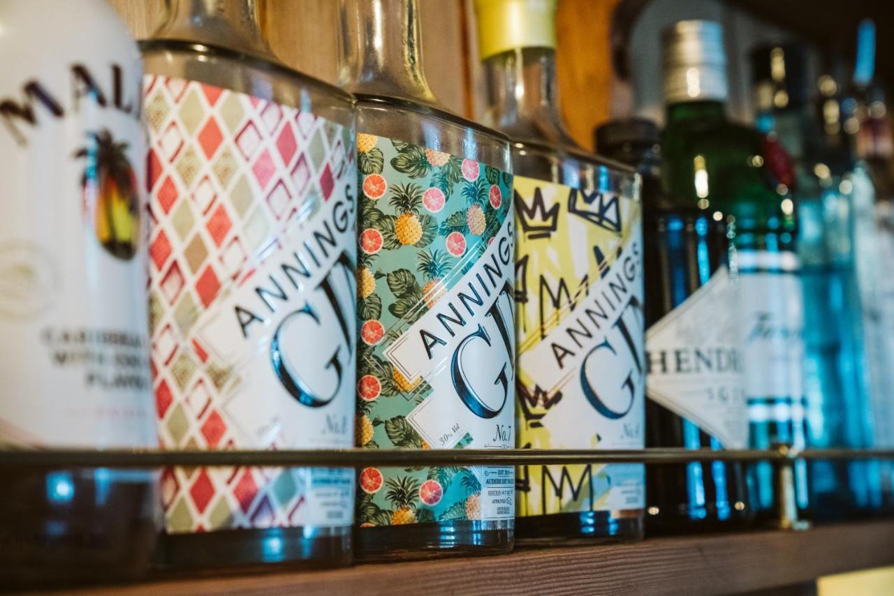 The Horse And Groom Inn チチェスター エクステリア 写真