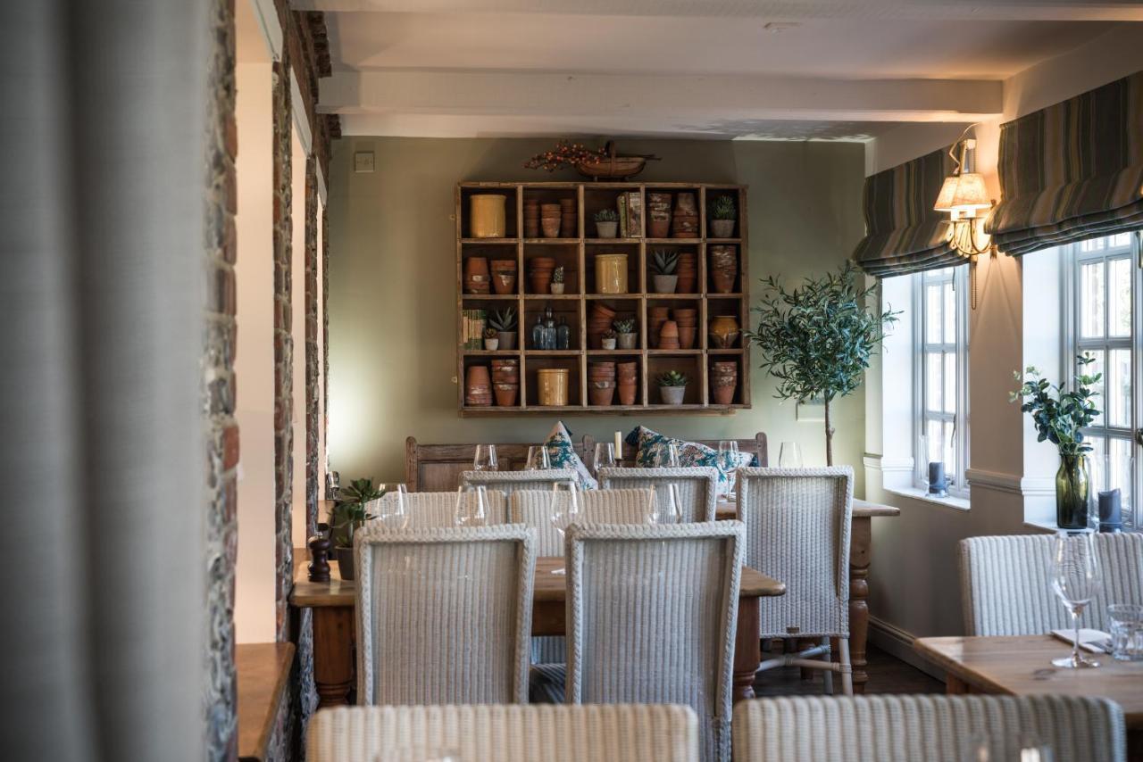 The Horse And Groom Inn チチェスター エクステリア 写真
