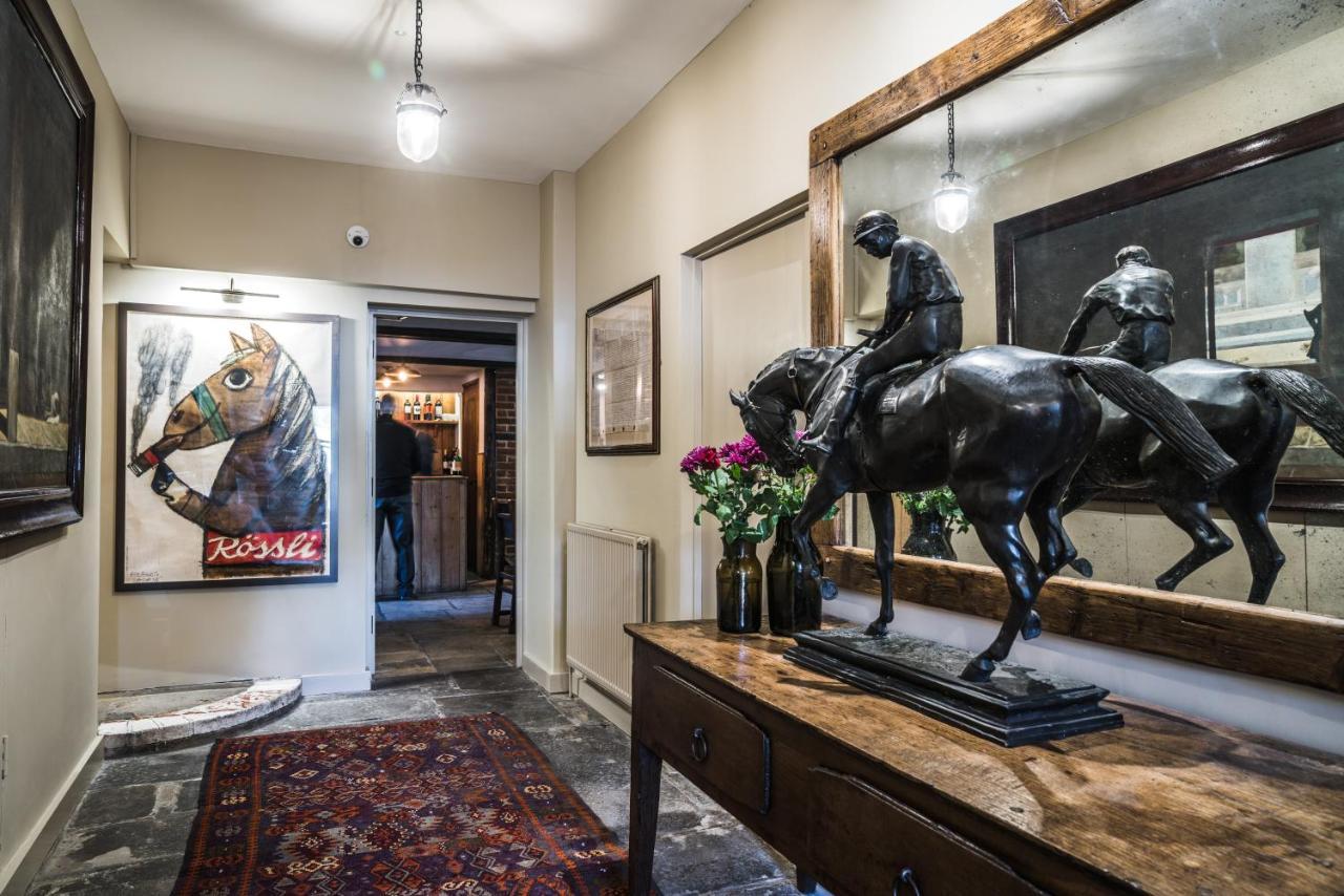 The Horse And Groom Inn チチェスター エクステリア 写真